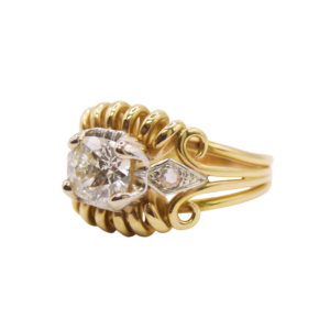 Bague Dôme Rétro Or Jaune 18k Diamant Coussin 1,52CT circa 1950